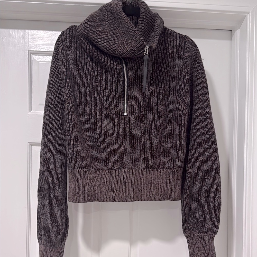 Varley Sweater - image 1